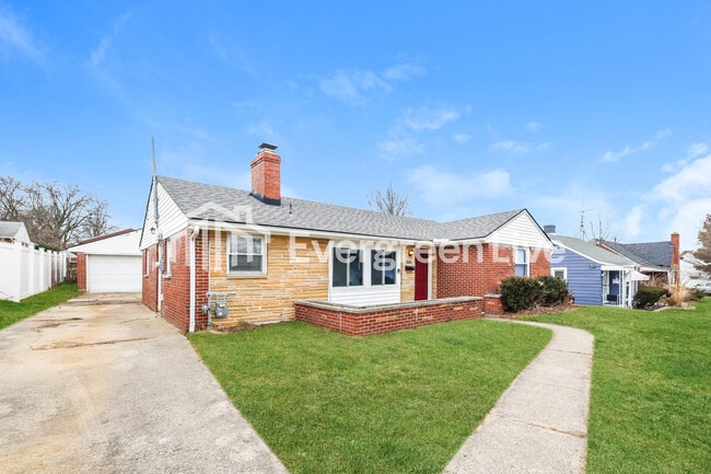 Building Photo - Coming Soon!