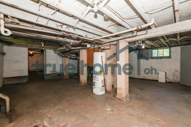 Building Photo - 1333 Central Park Ave