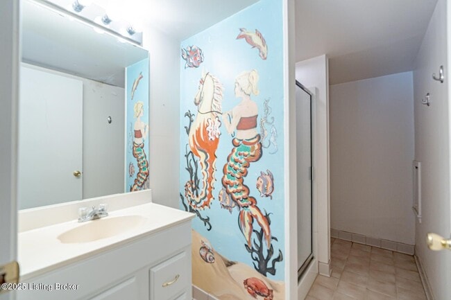 Building Photo - 2890 Shelbyville Rd