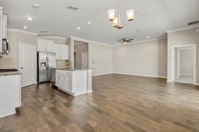 Building Photo - Aberdeen community