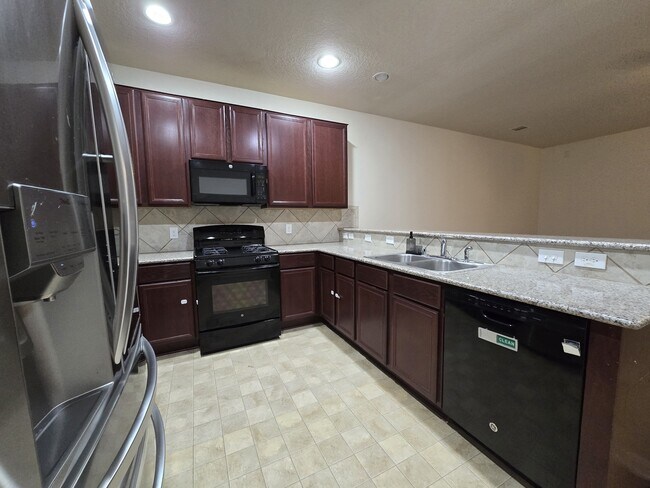 Building Photo - 4903 Hidden Nest Ct