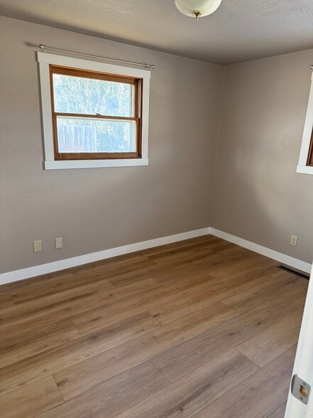 Building Photo - 2325 Judy Ave