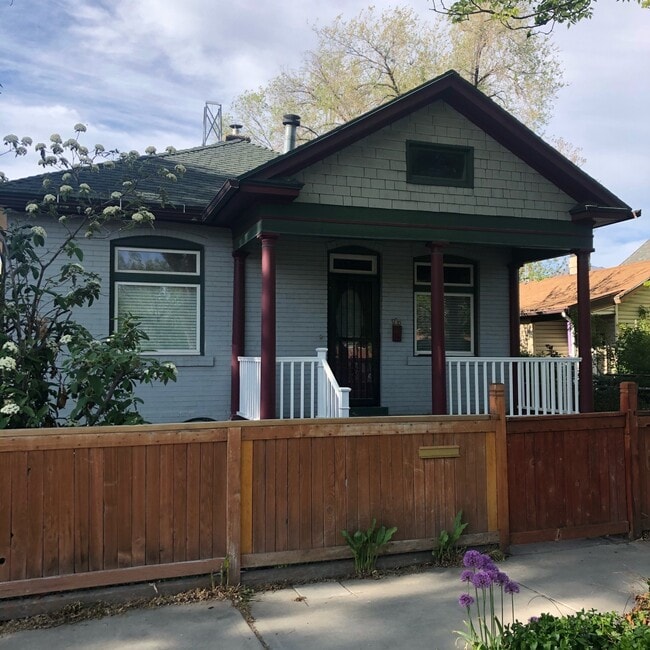 Primary Photo - 809 E 800 S
