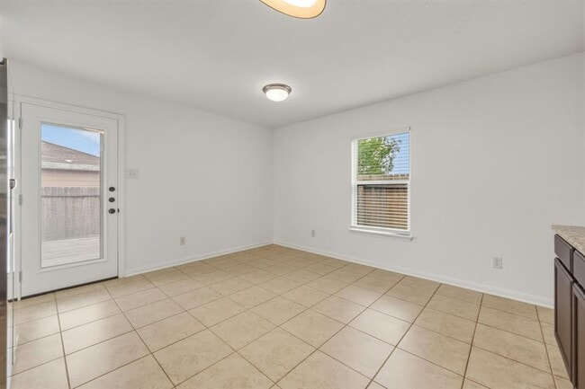 Building Photo - 1437 Treeta Trail