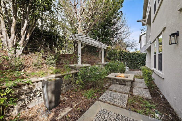 Building Photo - 5 Citrus Ln