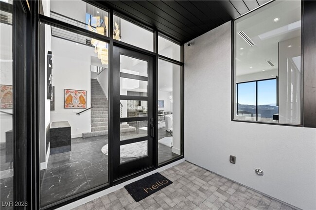 Building Photo - 577 Overlook Rim Dr