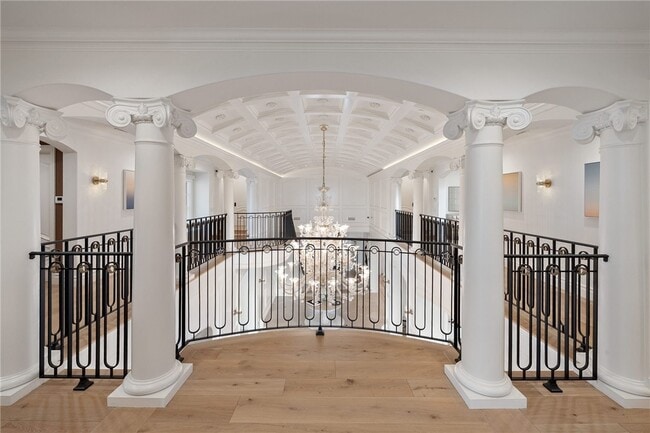 Building Photo - 9 Pelican Crest Dr