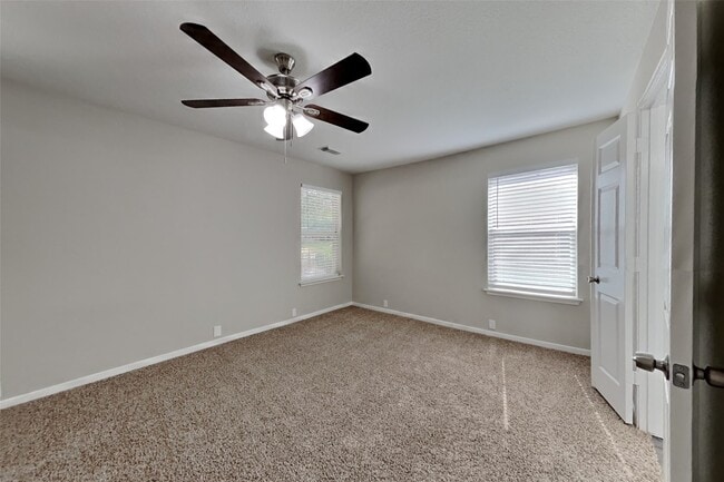 Building Photo - 10406 E Summit Canyon Dr