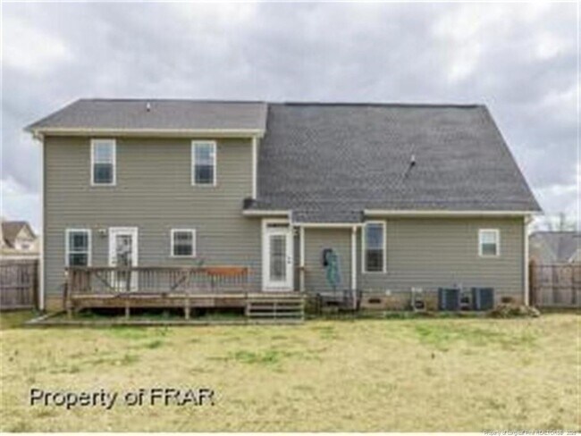 Building Photo - 175 Wind Brook Ct