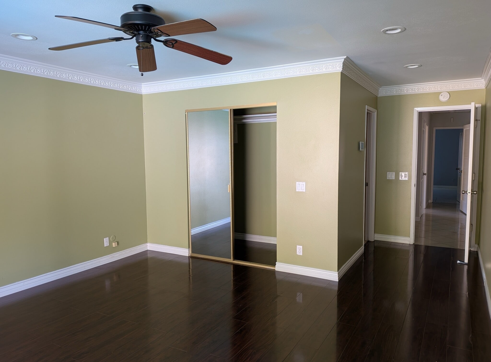 Building Photo - 20143 Baltar St