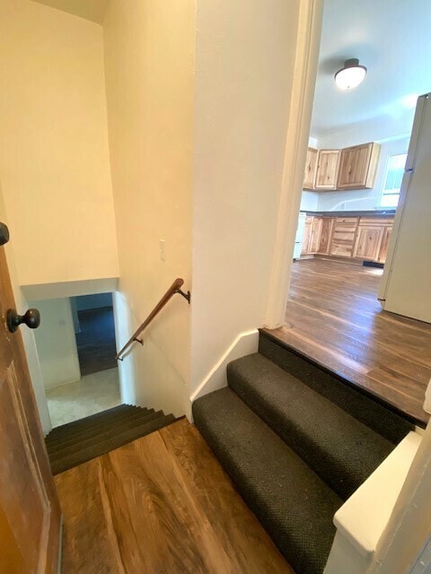 Building Photo - 343 W Sussex Ave