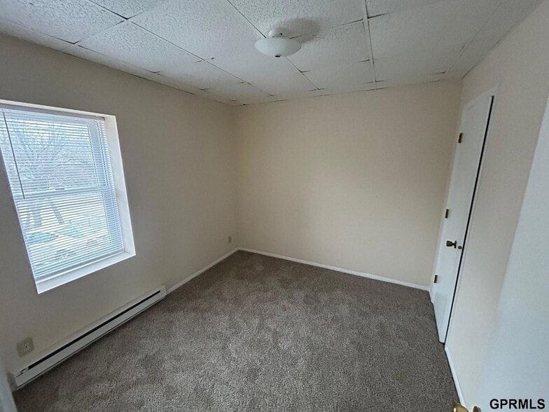 Building Photo - 1802 Chandler Rd W