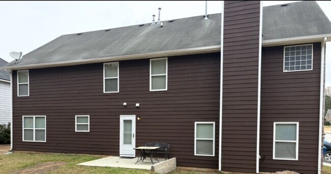 Building Photo - 6263 Shell Dr SW