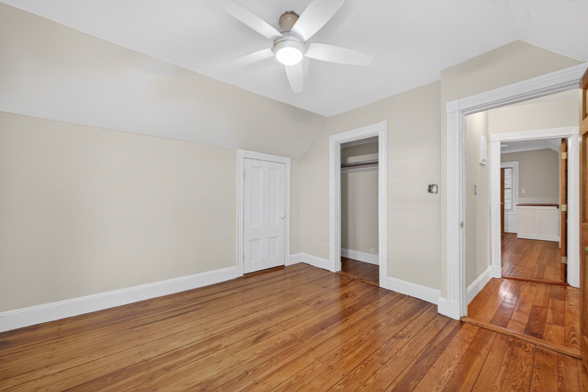 Building Photo - 42 Etna St
