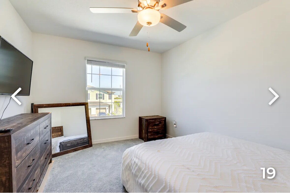 Building Photo - 2579 Sunray Venus Way