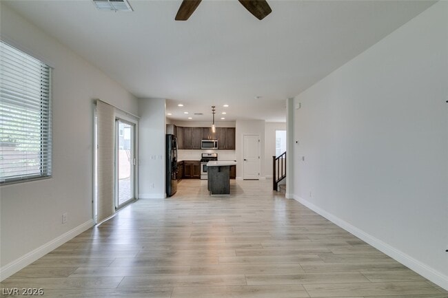 Building Photo - 6633 Autumn Breeze St