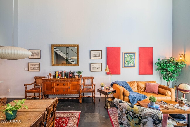 Building Photo - 100 E Fillmore St