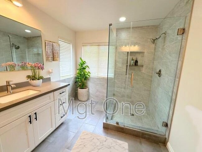 Building Photo - 3735 Coleville Cir