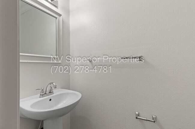 Building Photo - 2900 Soda Creek Ln