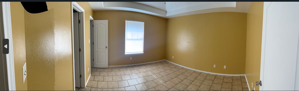 Building Photo - 1804 Agua Fina