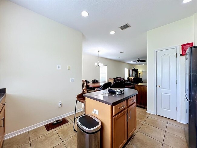 Building Photo - 2826 Oakville Pl