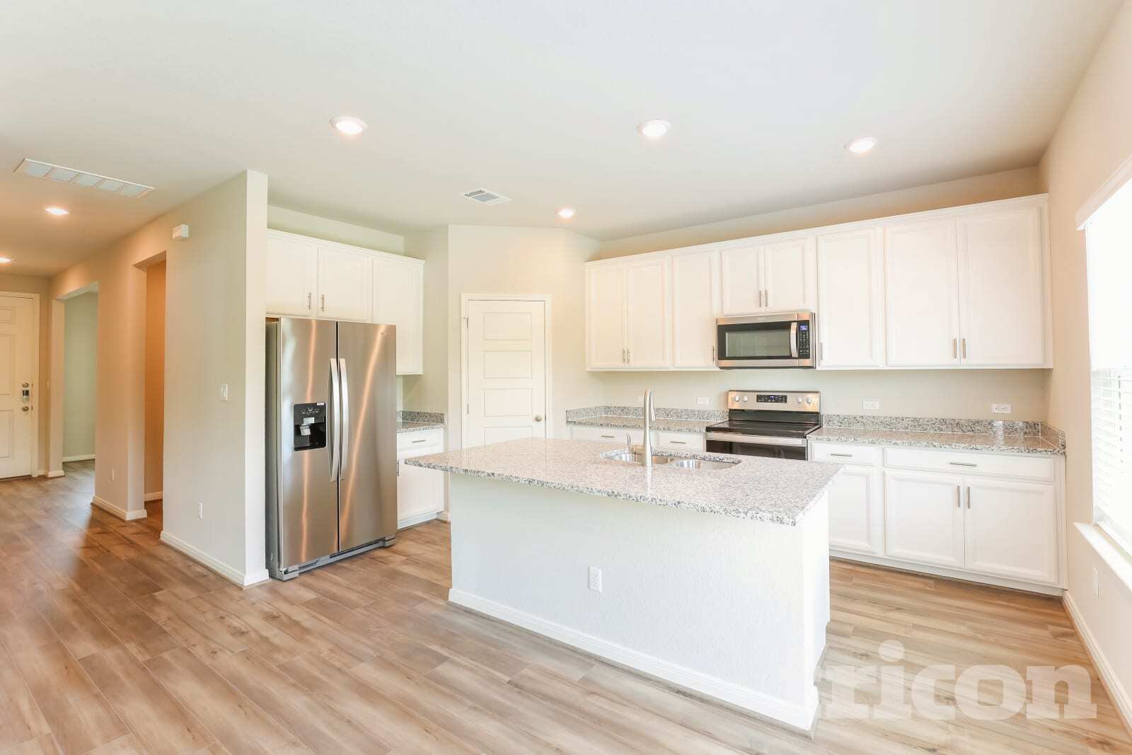 Building Photo - 13515 Emerson Wy