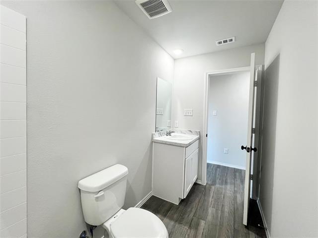 Building Photo - 825 Eagles Nest Dr