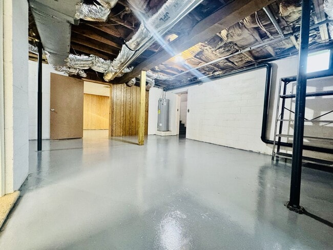Building Photo - 3976 US-19E