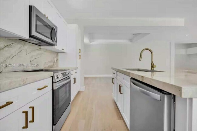 Building Photo - 3409 Diane Dr