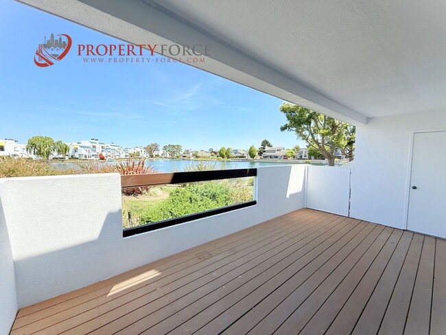 Building Photo - 870 Balboa Ln