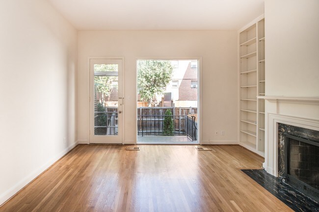 Building Photo - Available Now! Modern Row House in the Heart of Foggy Bottom with 1 Car Garage!
