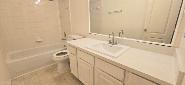 Building Photo - 21038 Narrow Gate Dr