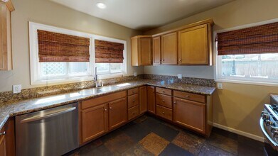 Building Photo - Spacious 5-Bedroom Home Near San Diego State University