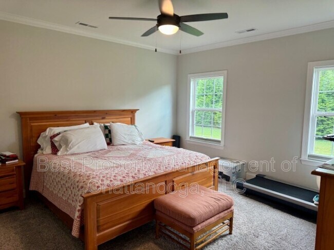 Building Photo - 9620 Mayfly Rd