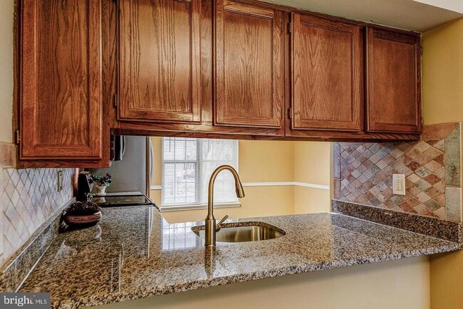 Building Photo - 1106 Patriot Ln