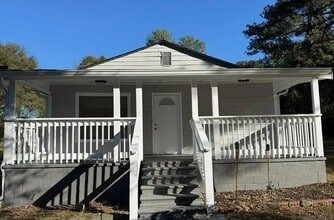 Building Photo - 221 Sheppard Pl