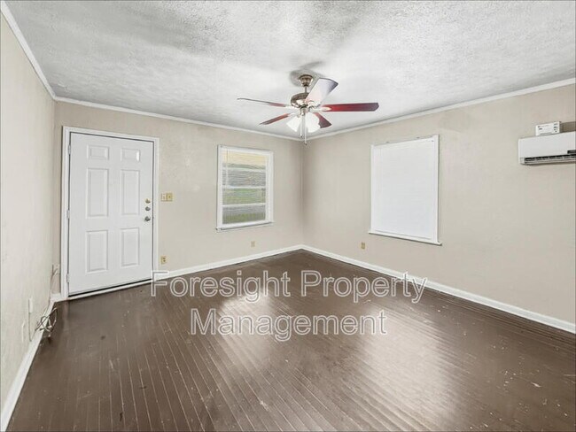 Building Photo - 5013 Kessler Rd