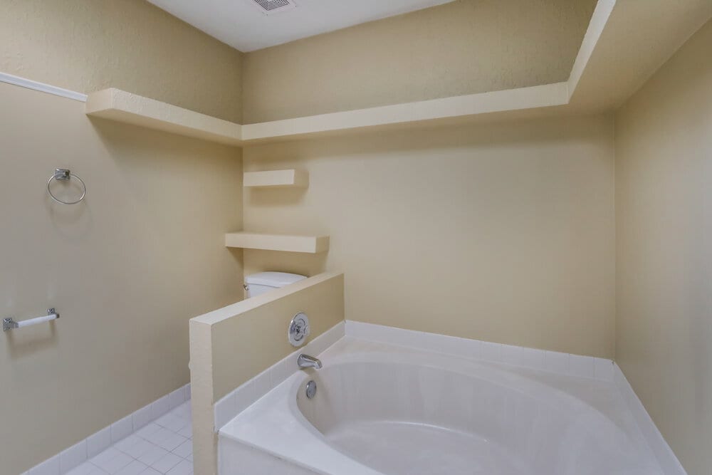 Building Photo - 3275 W Buena Vista Dr