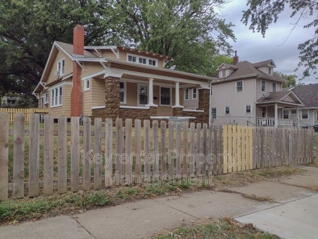 Building Photo - 5716 Virginia Ave