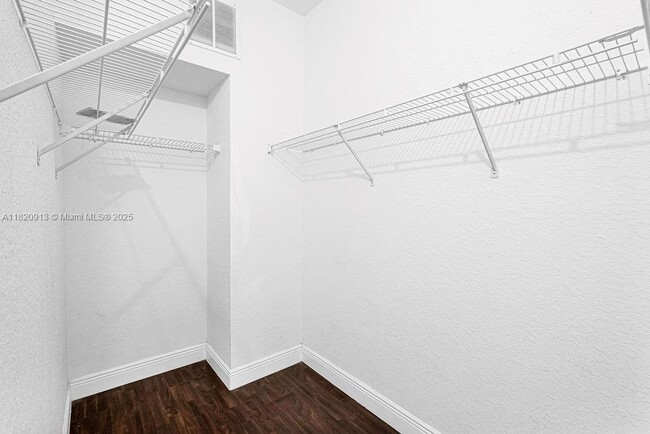 Building Photo - 8882 W Flagler St