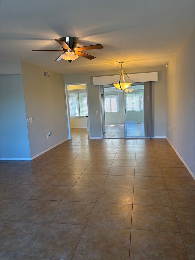 Building Photo - 18419 N 94th Dr