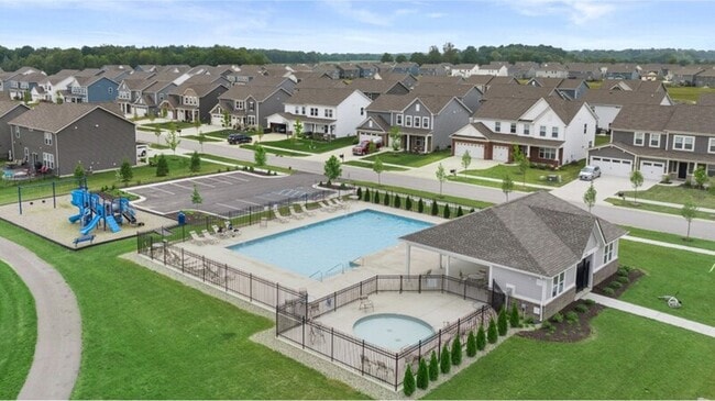 Building Photo - 748 Felix Dr