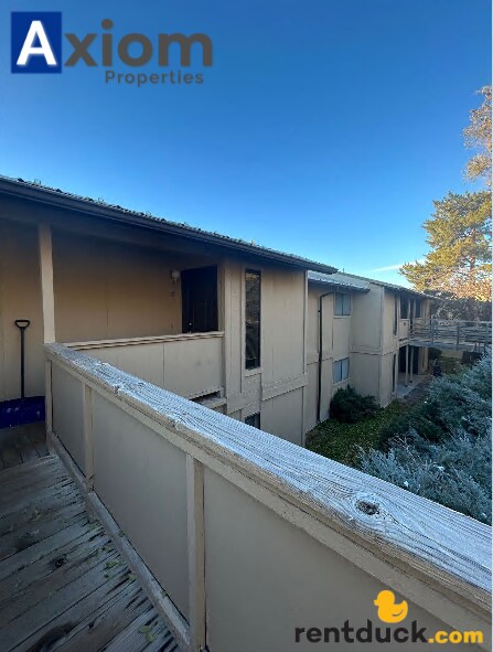 Building Photo - 2147 Marigold St