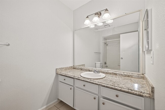 Building Photo - 12519 Ashford Meadow Dr