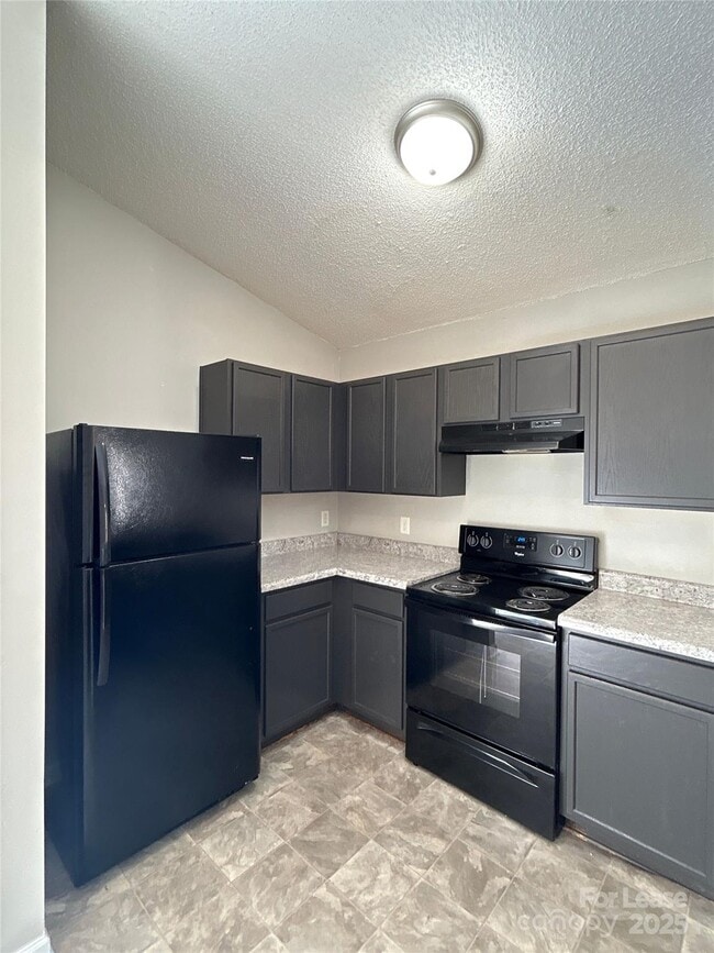 Building Photo - 3335 Alderknoll Ct