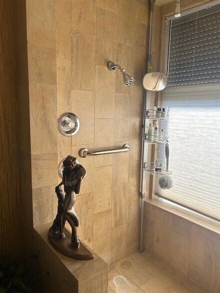 Bathroom - 23 Duke Dr