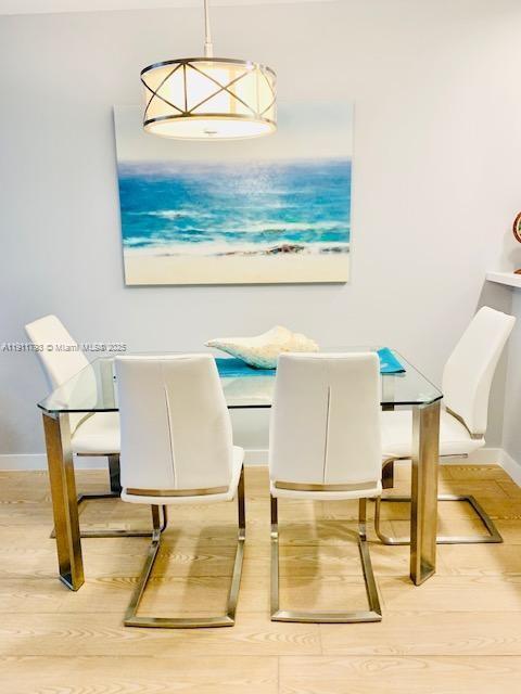 Building Photo - 619 Meridian Ave