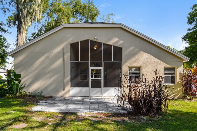 Building Photo - 2073 Nexus Ct