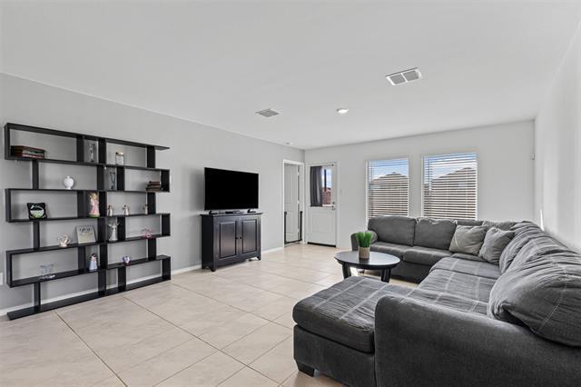 Building Photo - 14004 Gaskin St