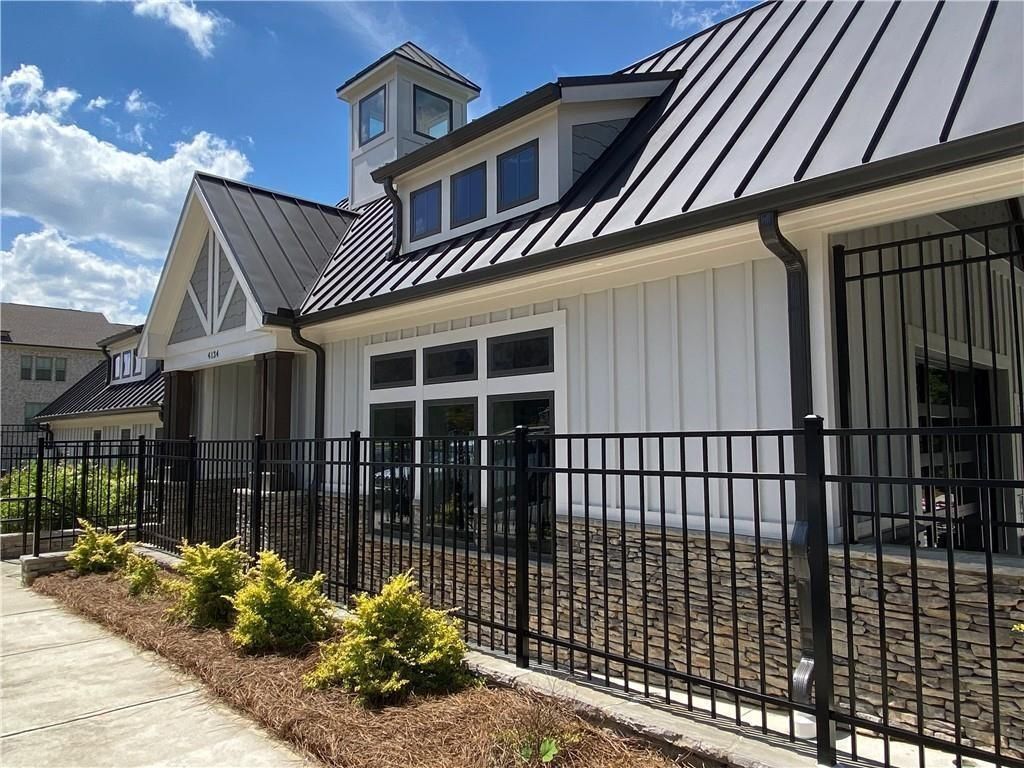 Building Photo - 4313 Longleaf Pine Alley